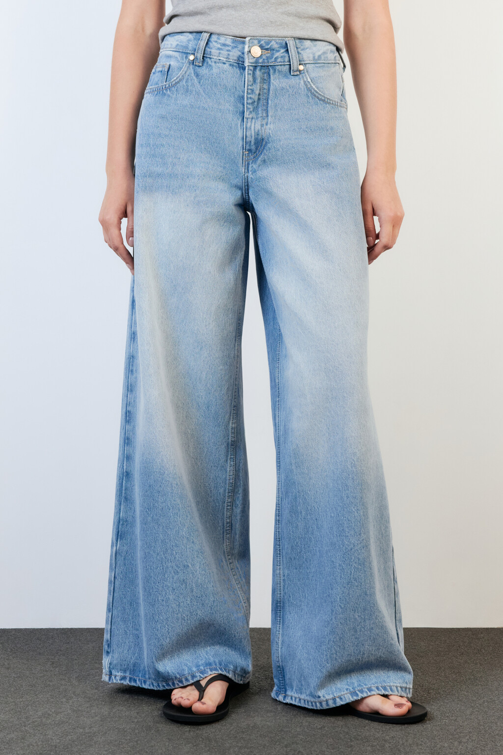 Джинсы широкие с высокой посадкой - цвет голубой - 2