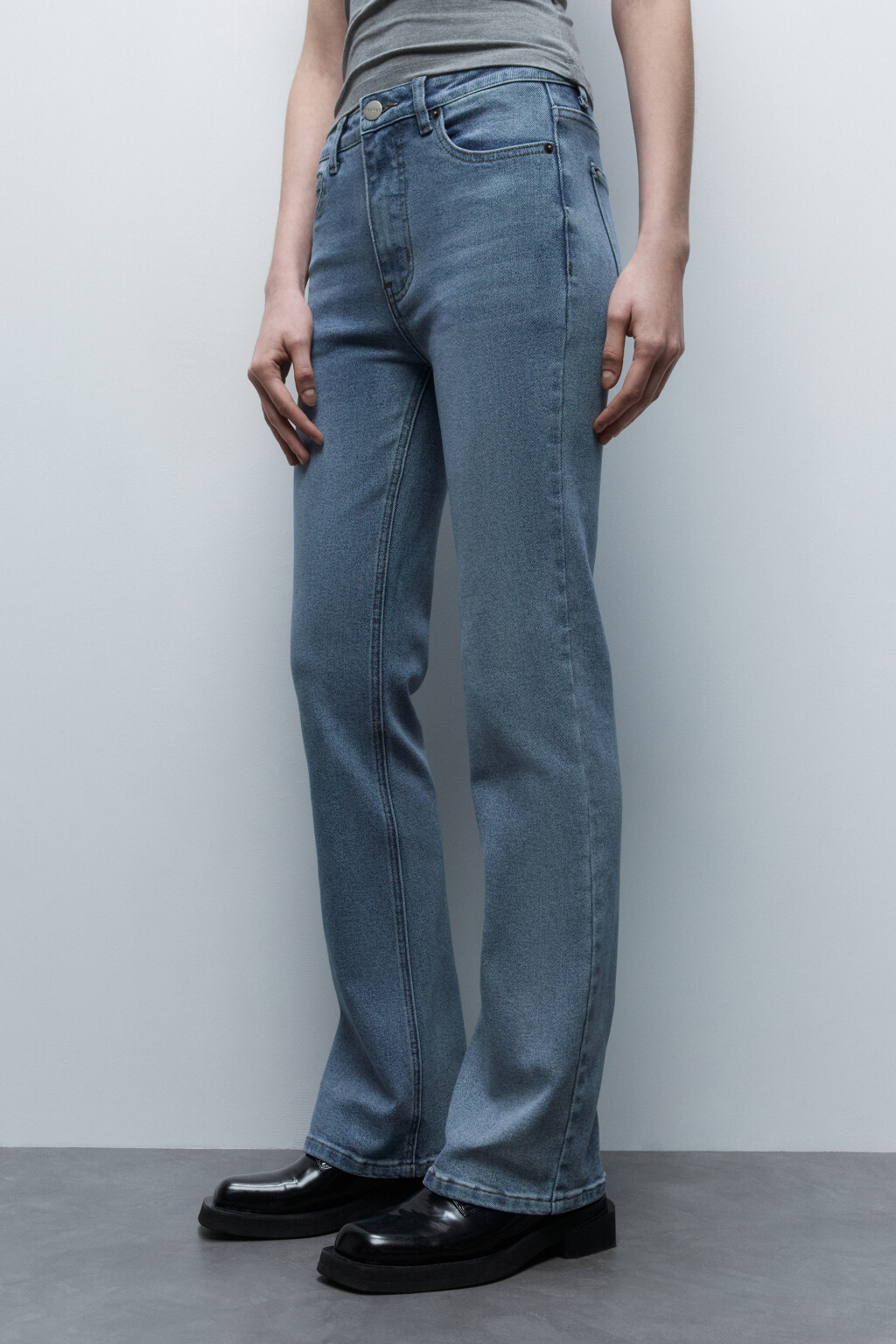 Джинсы flare расклешенные с высокой посадкой - цвет голубой - 3