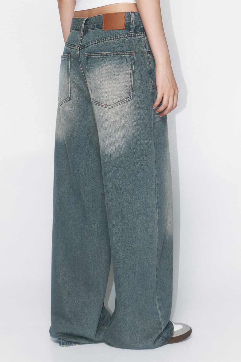 Джинсы широкие с эффектом масляной стирки - цвет синий - 4