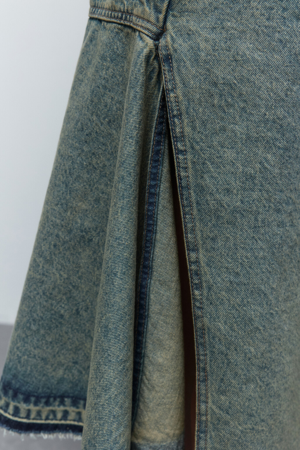 Юбка-годе джинсовая с асимметричным низом - цвет синий - 8