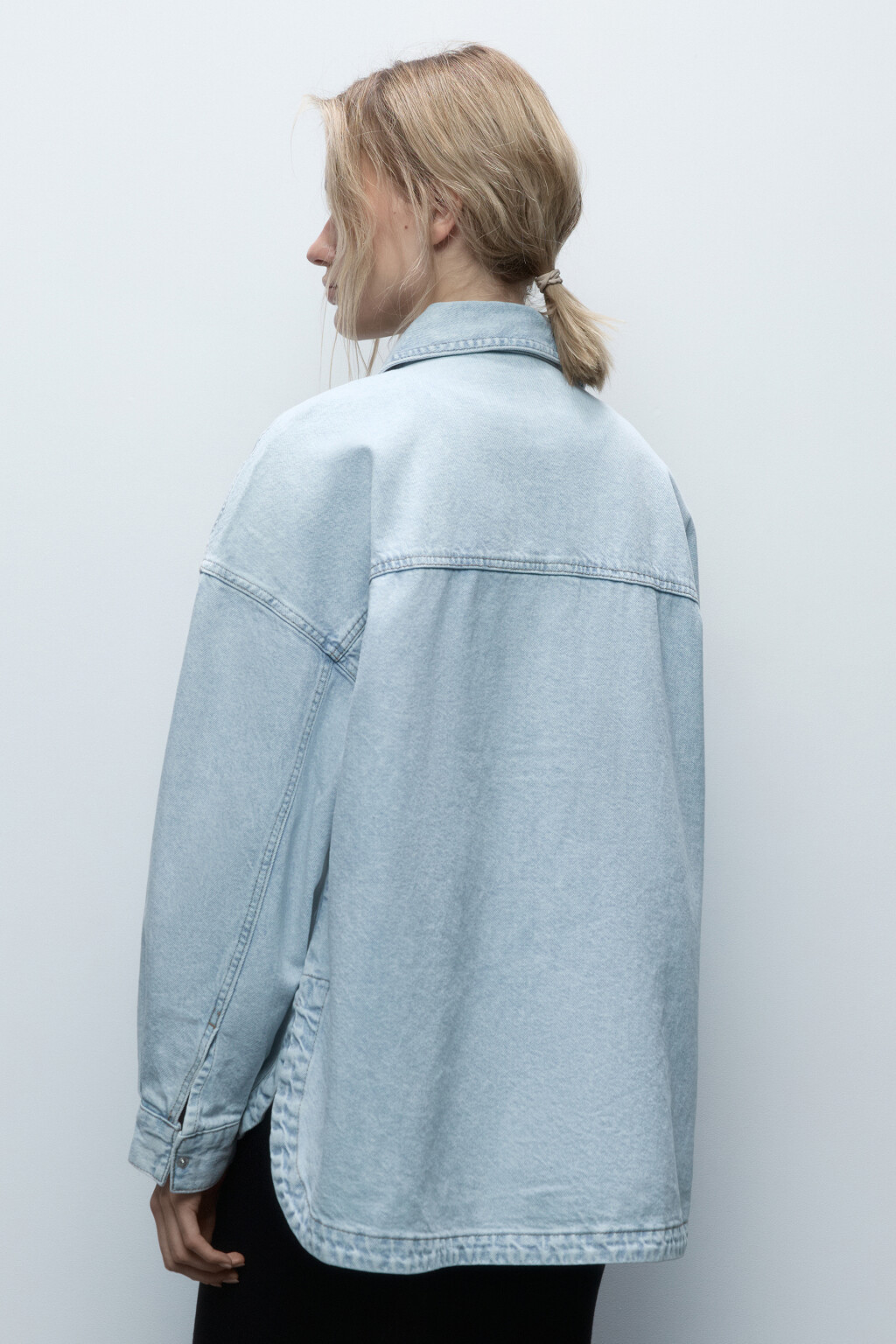 Рубашка oversize джинсовая с карманами - цвет голубой - 5