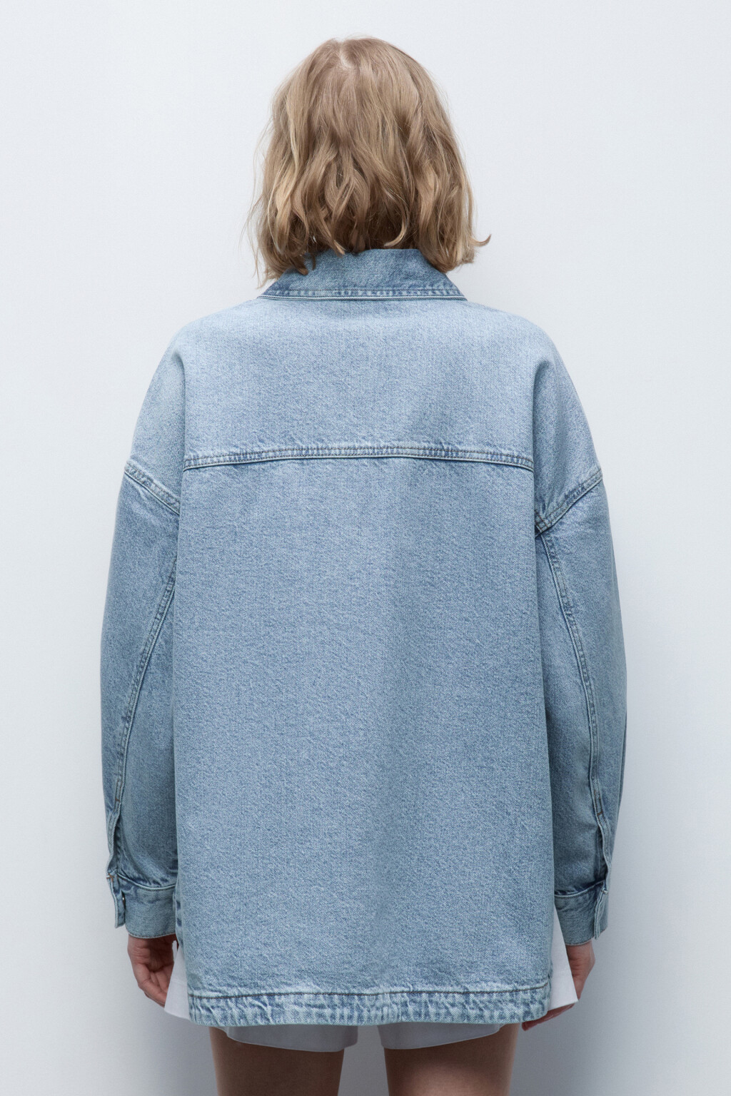 Рубашка oversize джинсовая с карманами - цвет голубой - 5