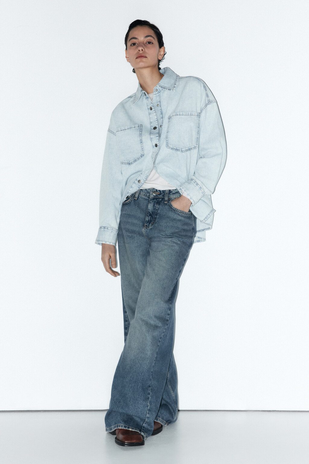 Рубашка oversize джинсовая с карманами - цвет голубой - 5