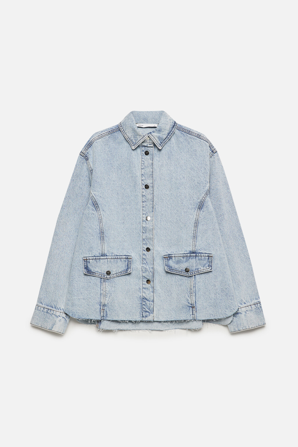 Рубашка джинсовая с открытыми срезами - цвет голубой - 10