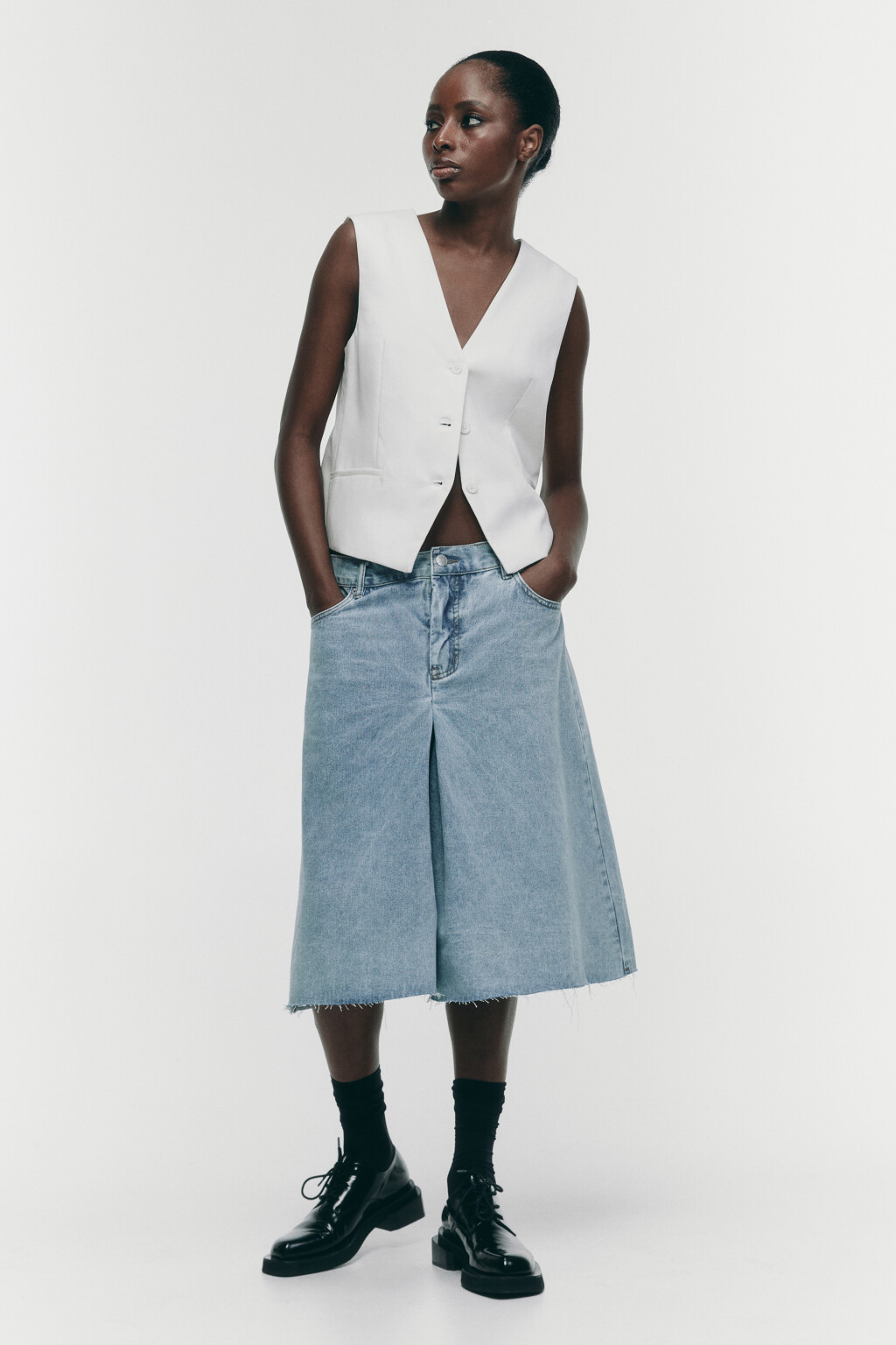 Жилет костюмный из льняной ткани - цвет белый - 1