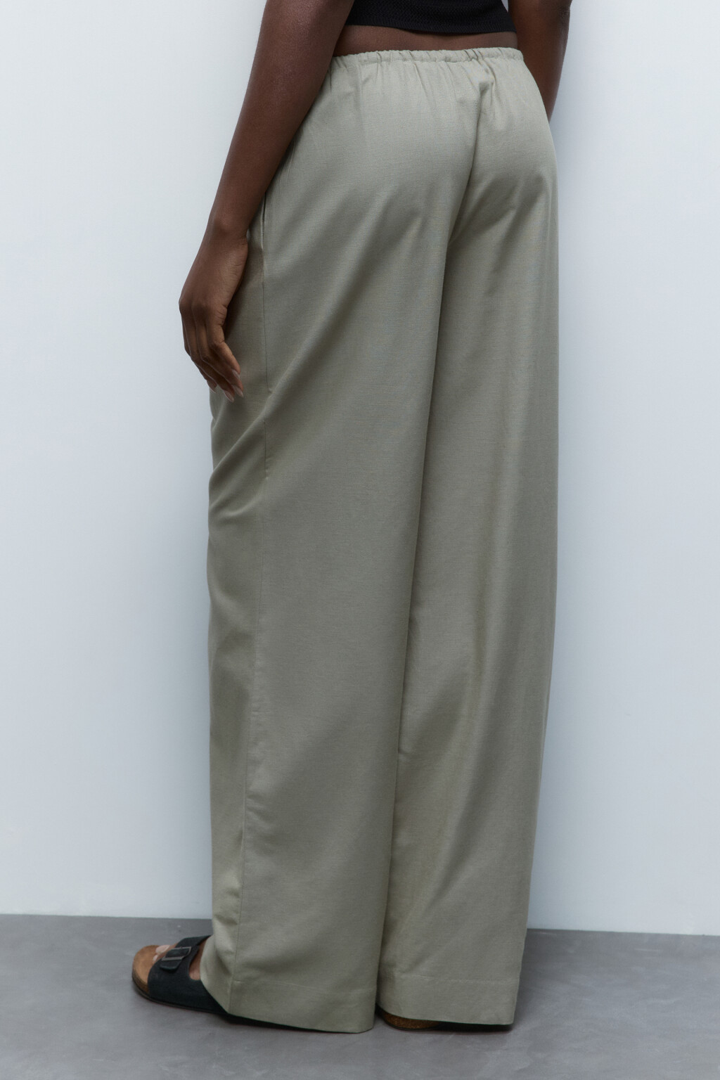 Брюки широкие льняные с поясом-резинкой - цвет зеленый - 3