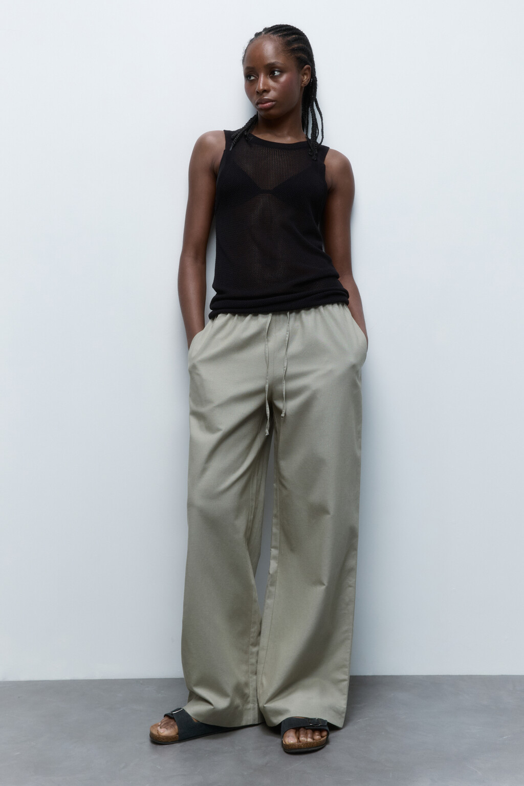 Брюки широкие льняные с поясом-резинкой - цвет зеленый - 4