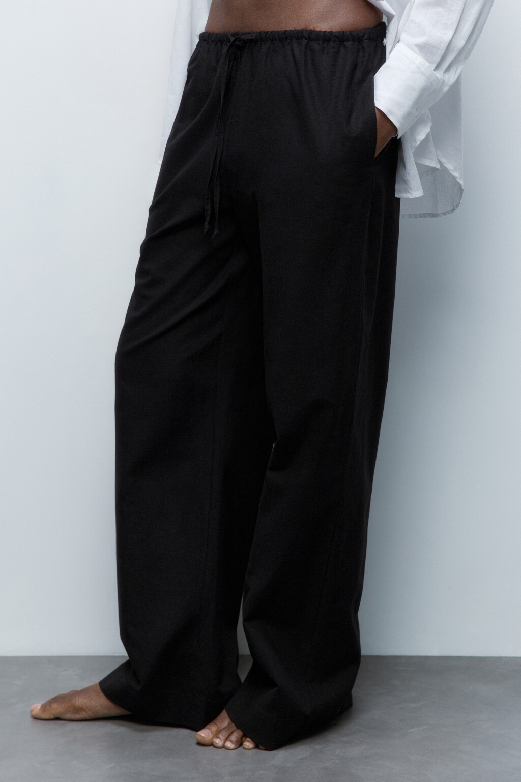 Брюки широкие льняные с поясом-резинкой - цвет черный - 2