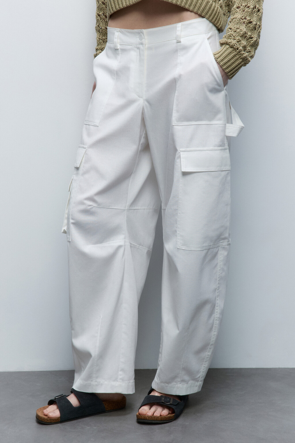 Брюки-карго широкие из льняной ткани - цвет белый - 3