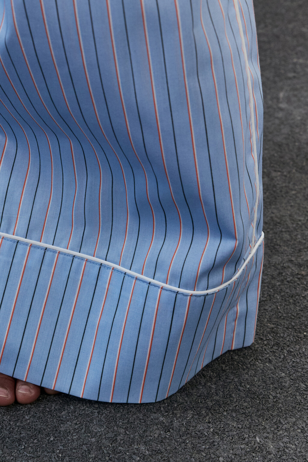 Брюки широкие в полоску в пижамном стиле - цвет голубой - 8