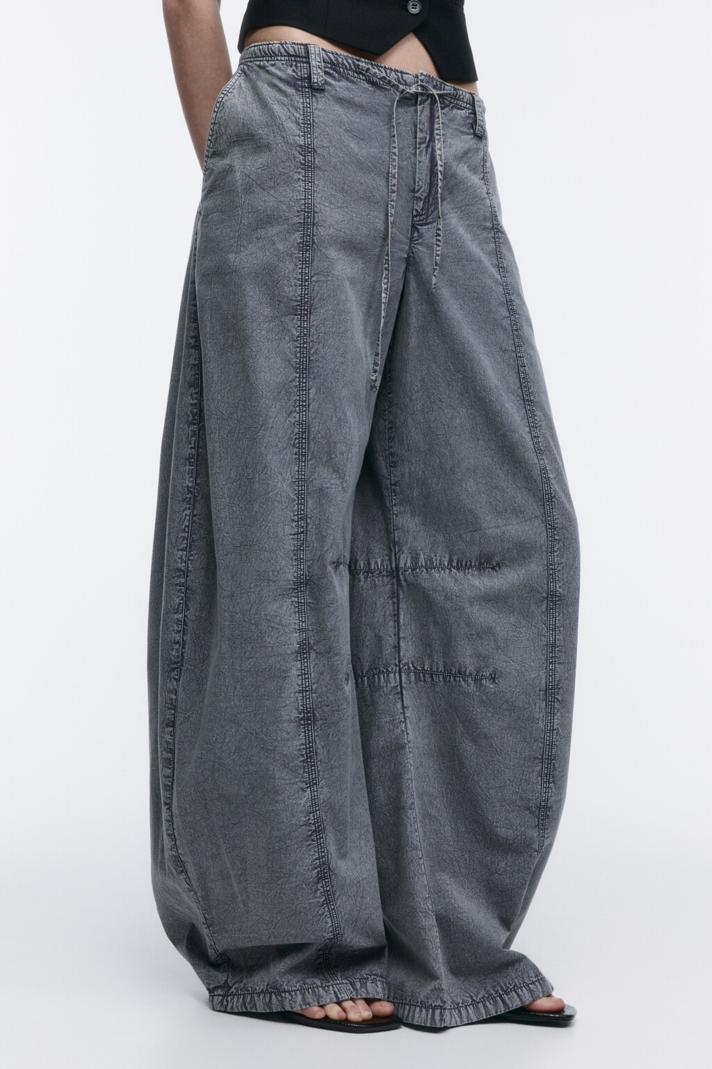 Брюки-парашюты широкие с вареным эффектом - цвет серый - 3