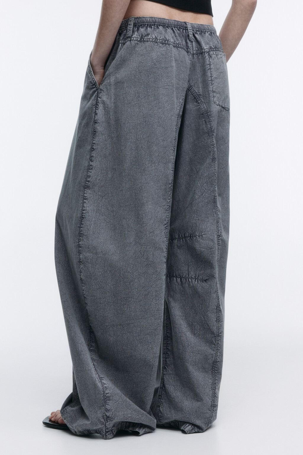 Брюки-парашюты широкие с вареным эффектом - цвет серый - 4