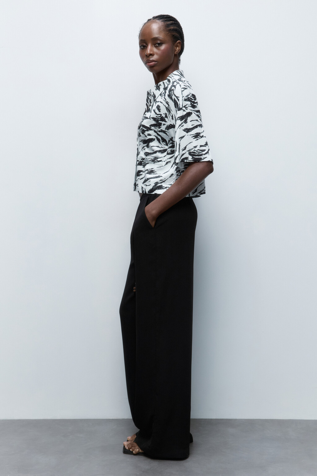 Брюки-палаццо широкие с завязками на поясе - цвет черный - 5