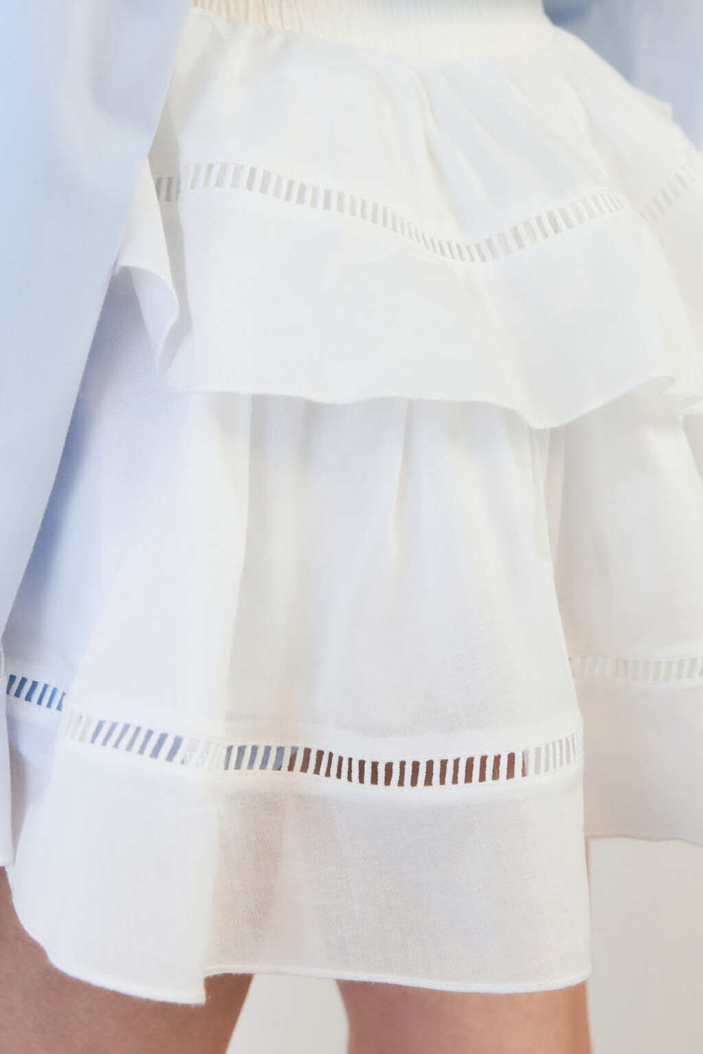 Юбка-шорты хлопковая с оборками и шитьем - цвет бежевый - 6