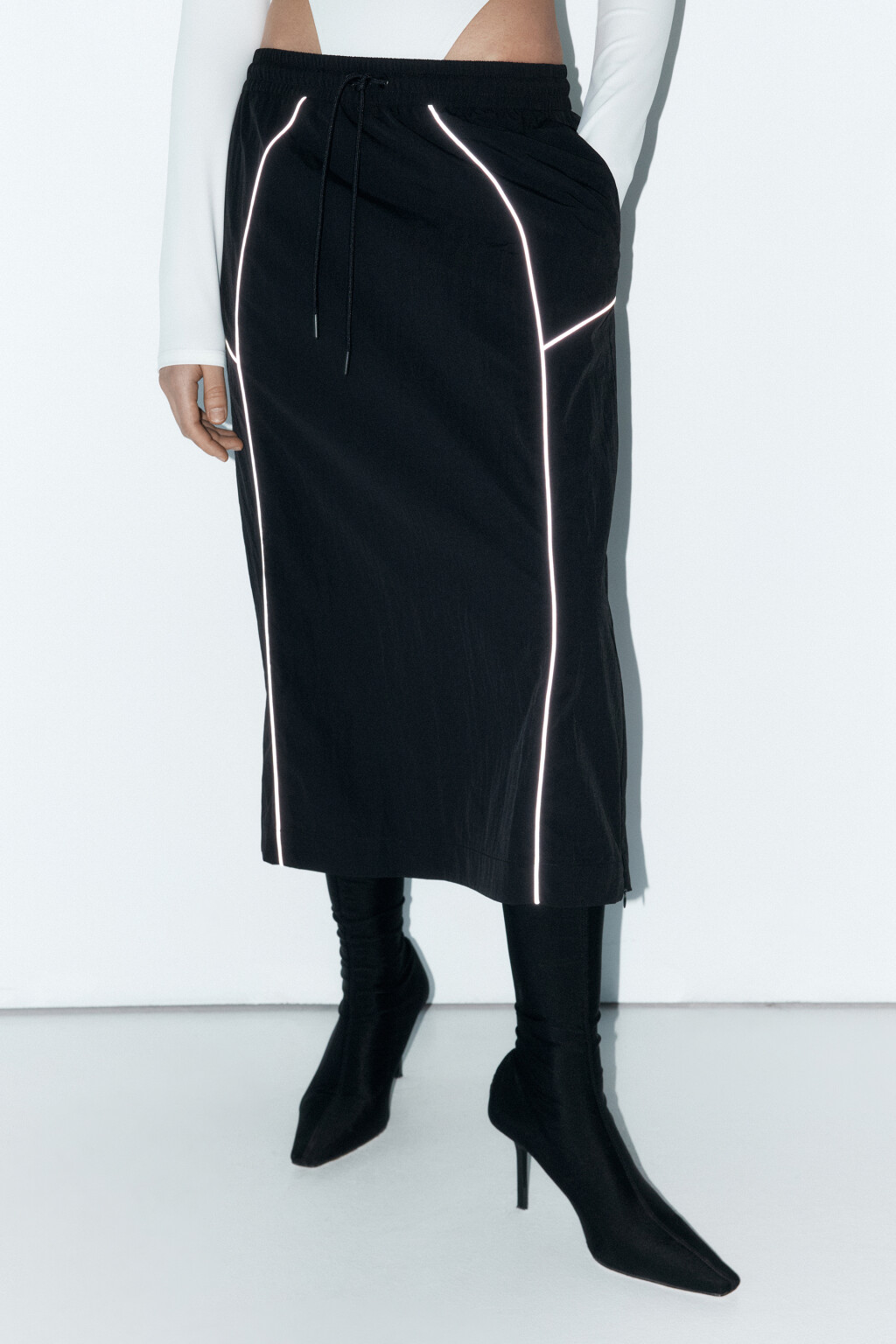 Юбка-трапеция миди с лампасами - цвет черный - 1