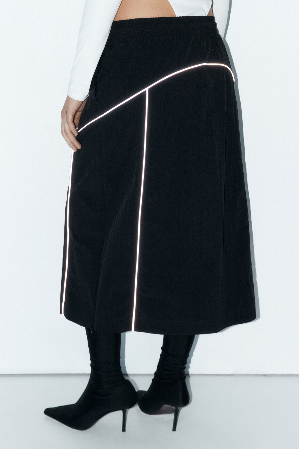 Юбка-трапеция миди с лампасами - цвет черный - 3