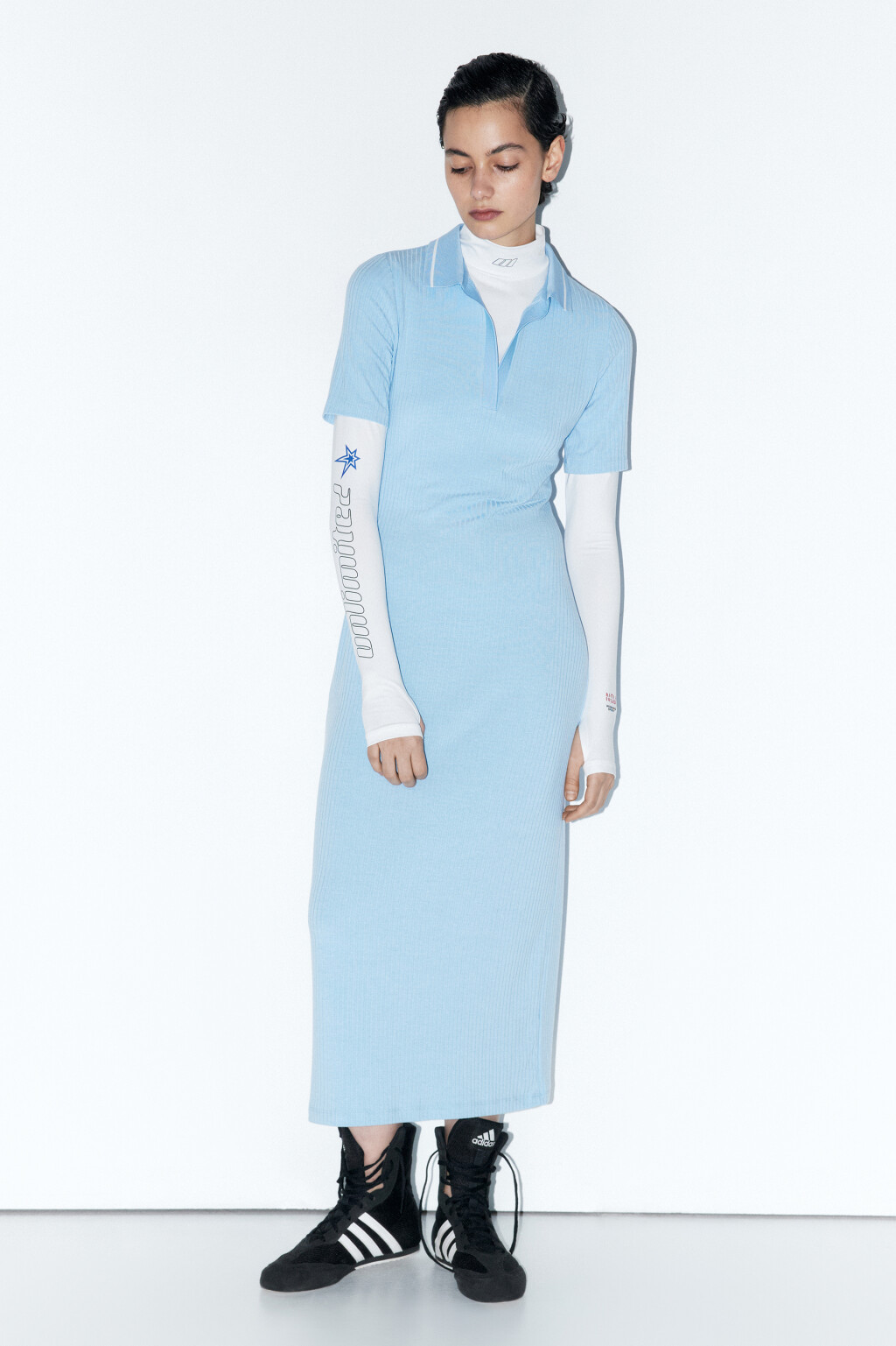 Платье-поло миди облегающее в рубчик - цвет голубой - 4