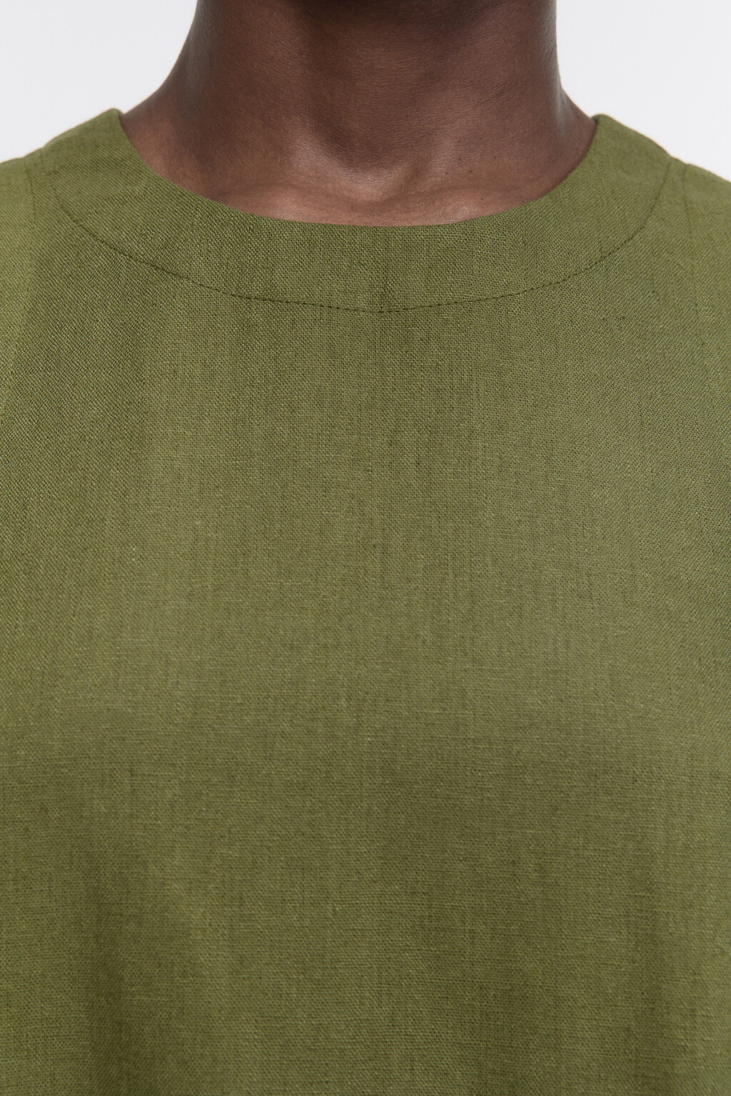 Платье А-силуэта мини льняное - цвет зеленый - 6