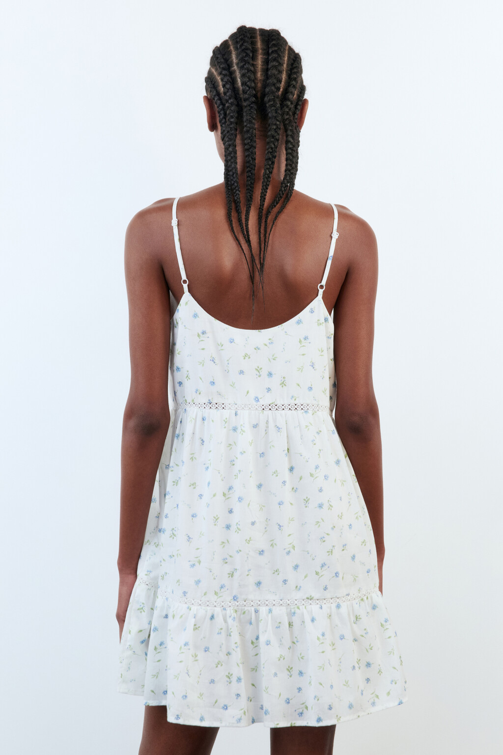 Сарафан-трапеция хлопковый на тонких бретелях - цвет белый - 5