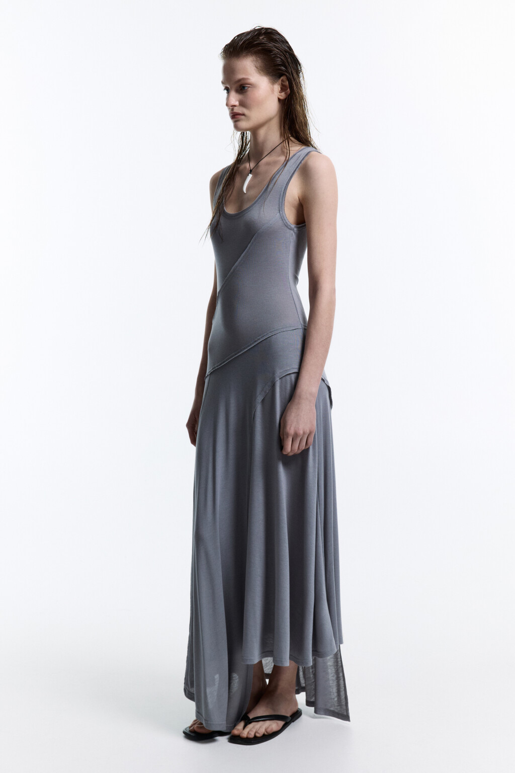 Платье-майка миди с асимметричной юбкой - цвет серый - 4