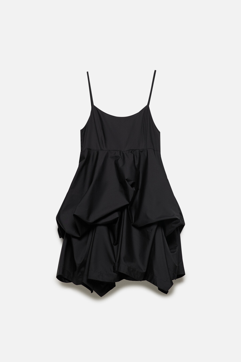 Платье-сарафан мини с пышной юбкой - цвет черный - 11