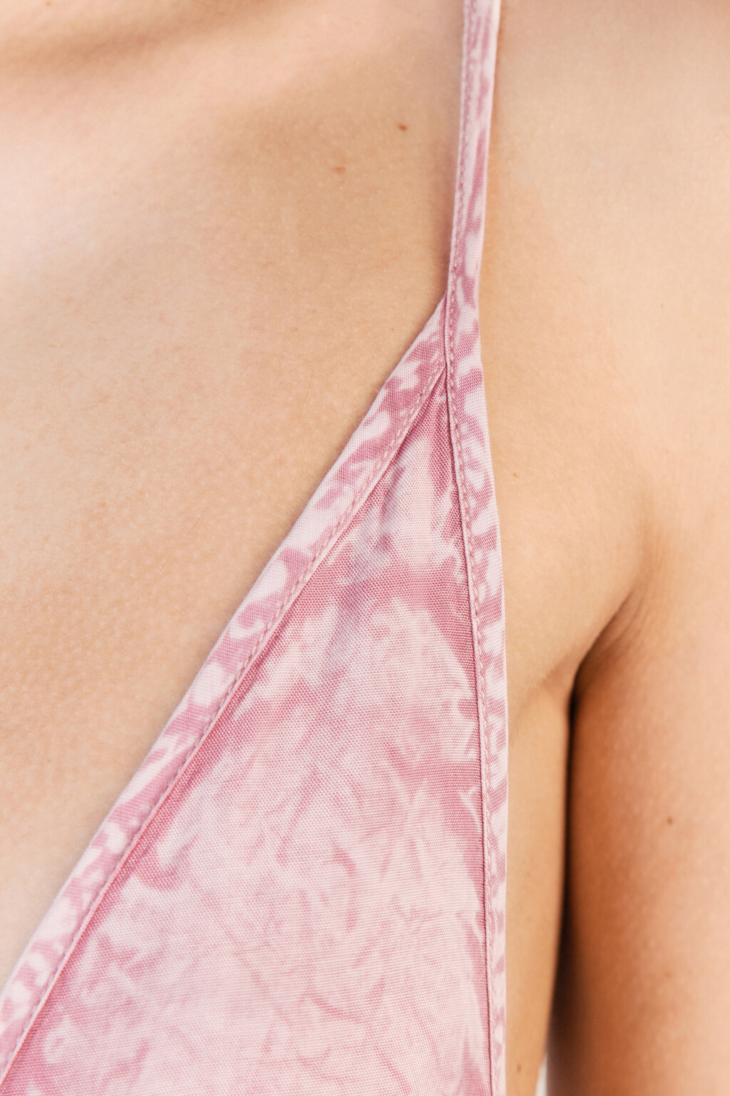 Платье-сарафан миди вискозное с вареным эффектом - цвет розовый - 7