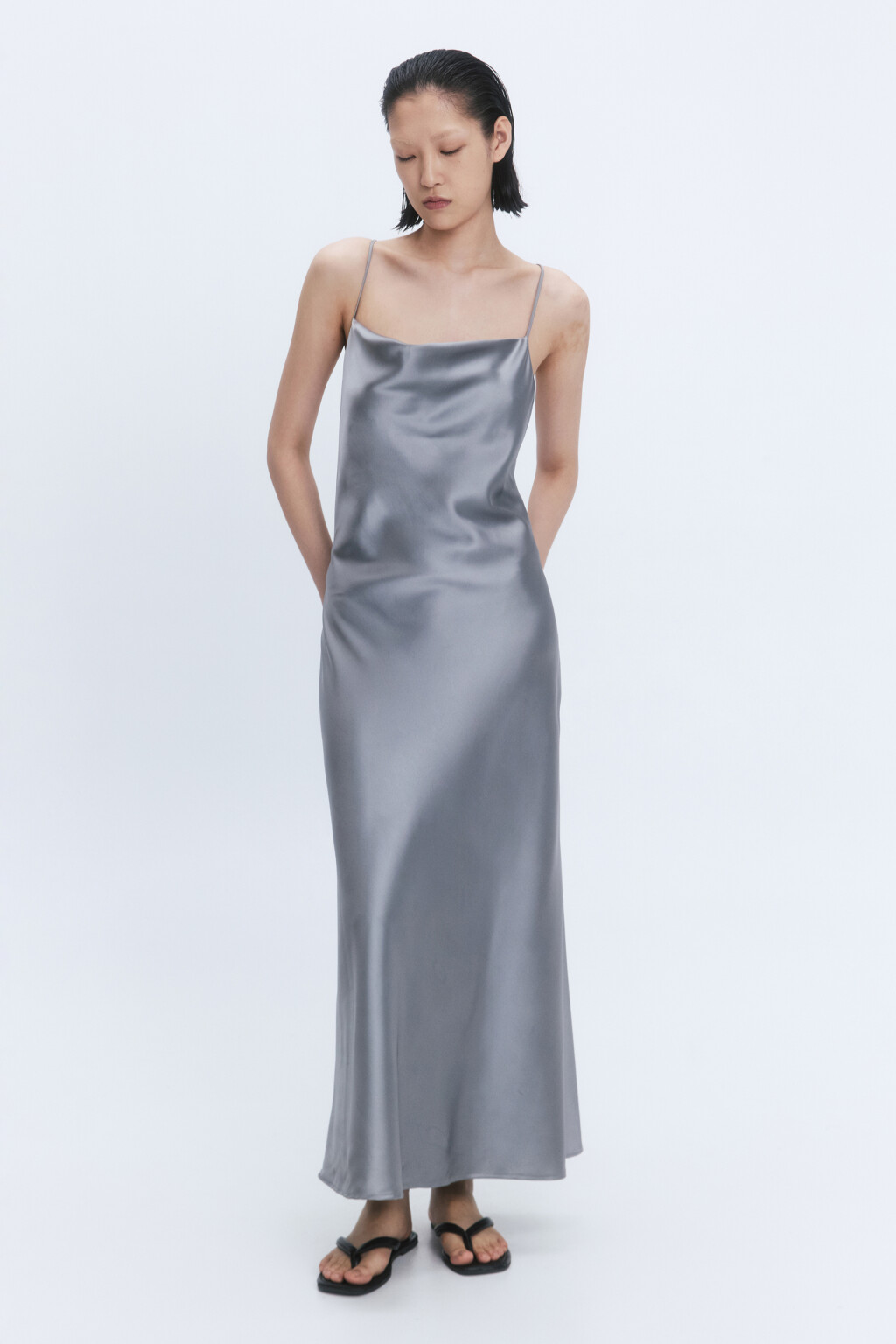 Платье-комбинация миди атласное на бретельках - цвет серый - 7