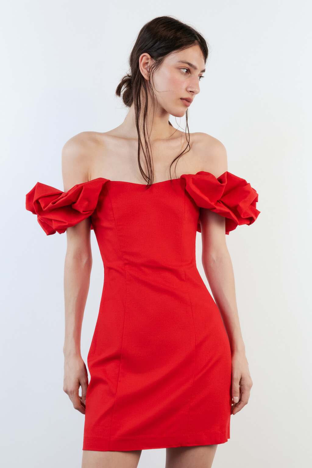 Платье облегающее с корсетом и пышными рукавами - цвет красный - 2