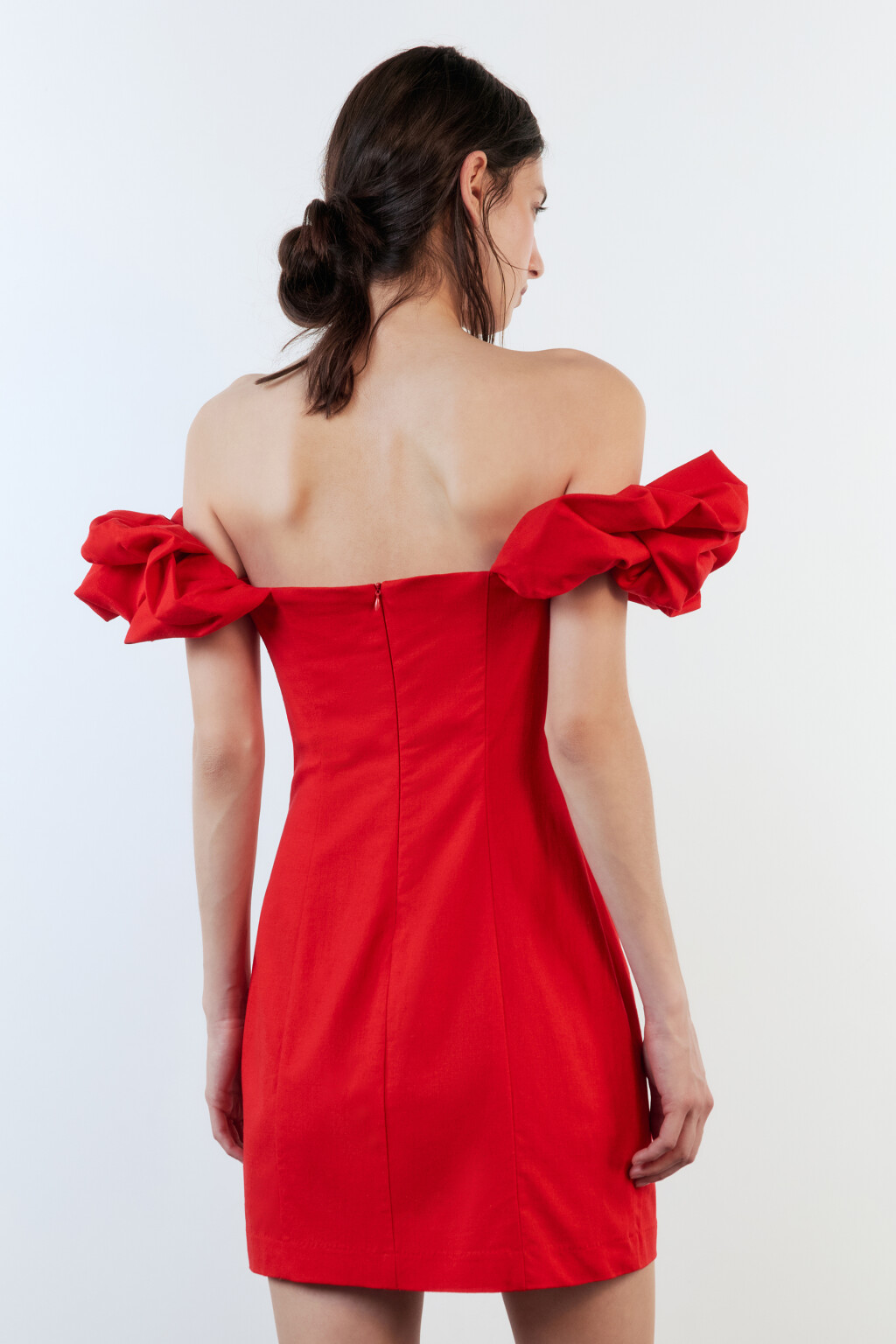 Платье облегающее с корсетом и пышными рукавами - цвет красный - 4