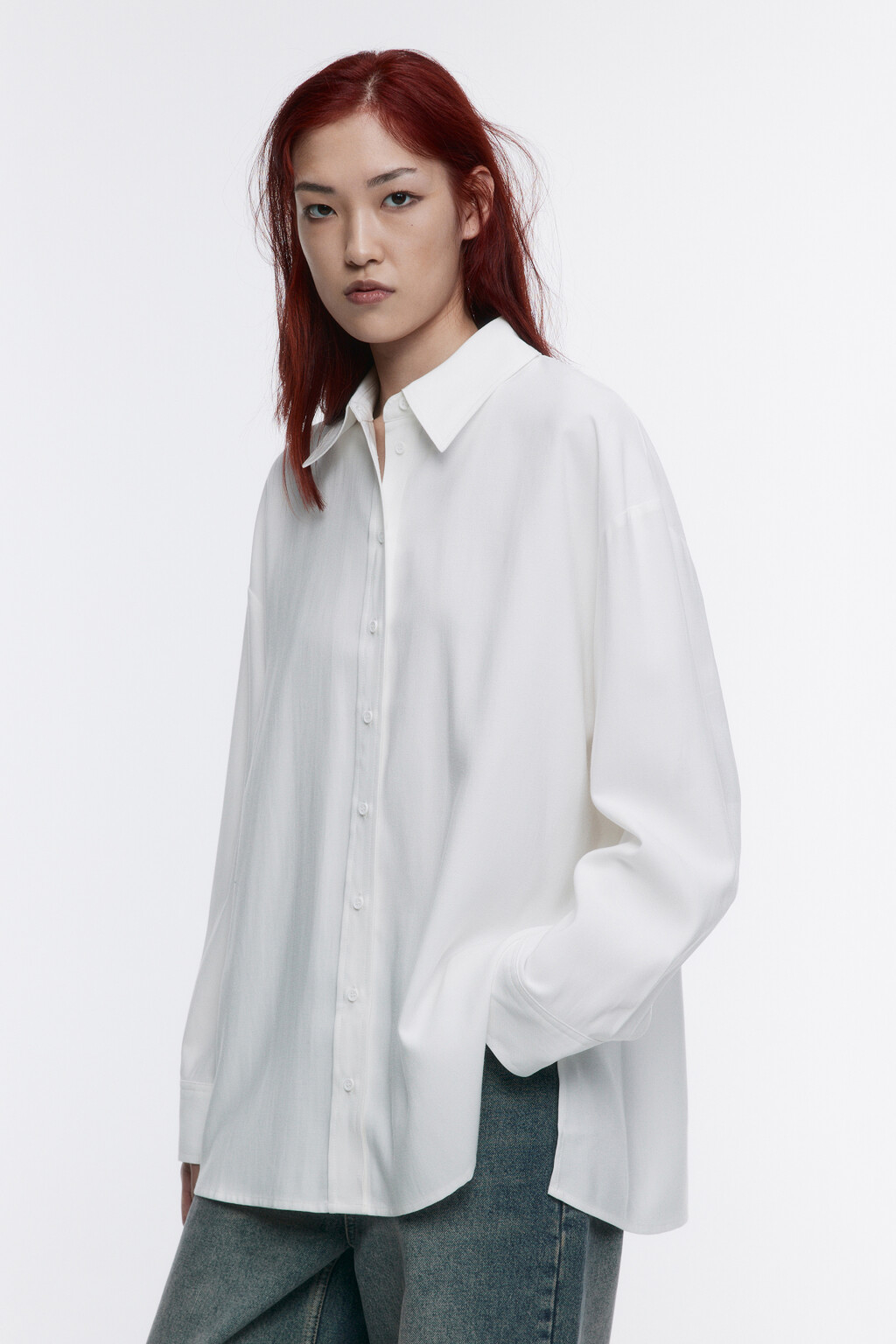 Рубашка oversize из вискозы - цвет белый - 3