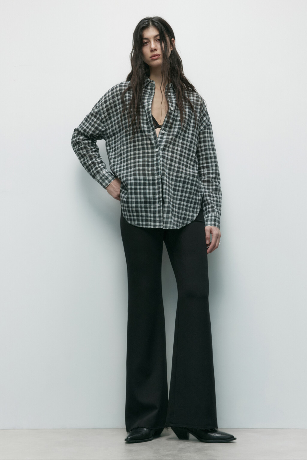 Рубашка oversize клетчатая с вареным эффектом - цвет черный - 6
