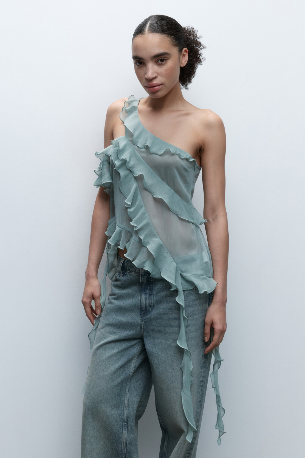 Блузка-топ шифоновая с асимметричными воланами - цвет мятный - 4