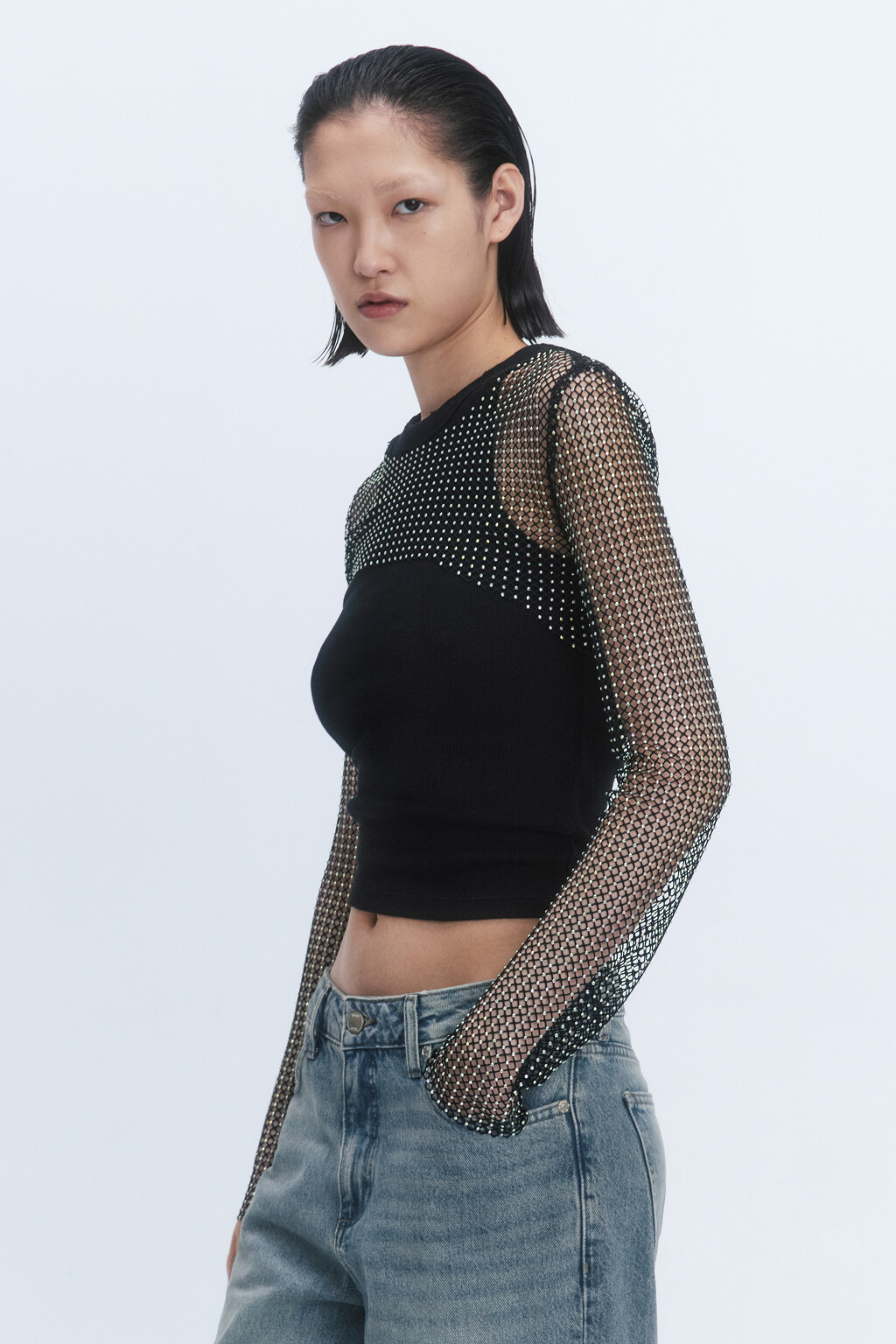 Лонгслив-болеро из сетки со стразами - цвет черный - 2