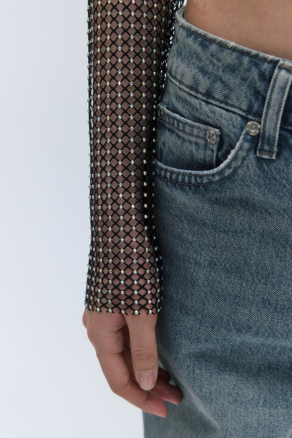 Лонгслив-болеро из сетки со стразами - цвет черный - 9