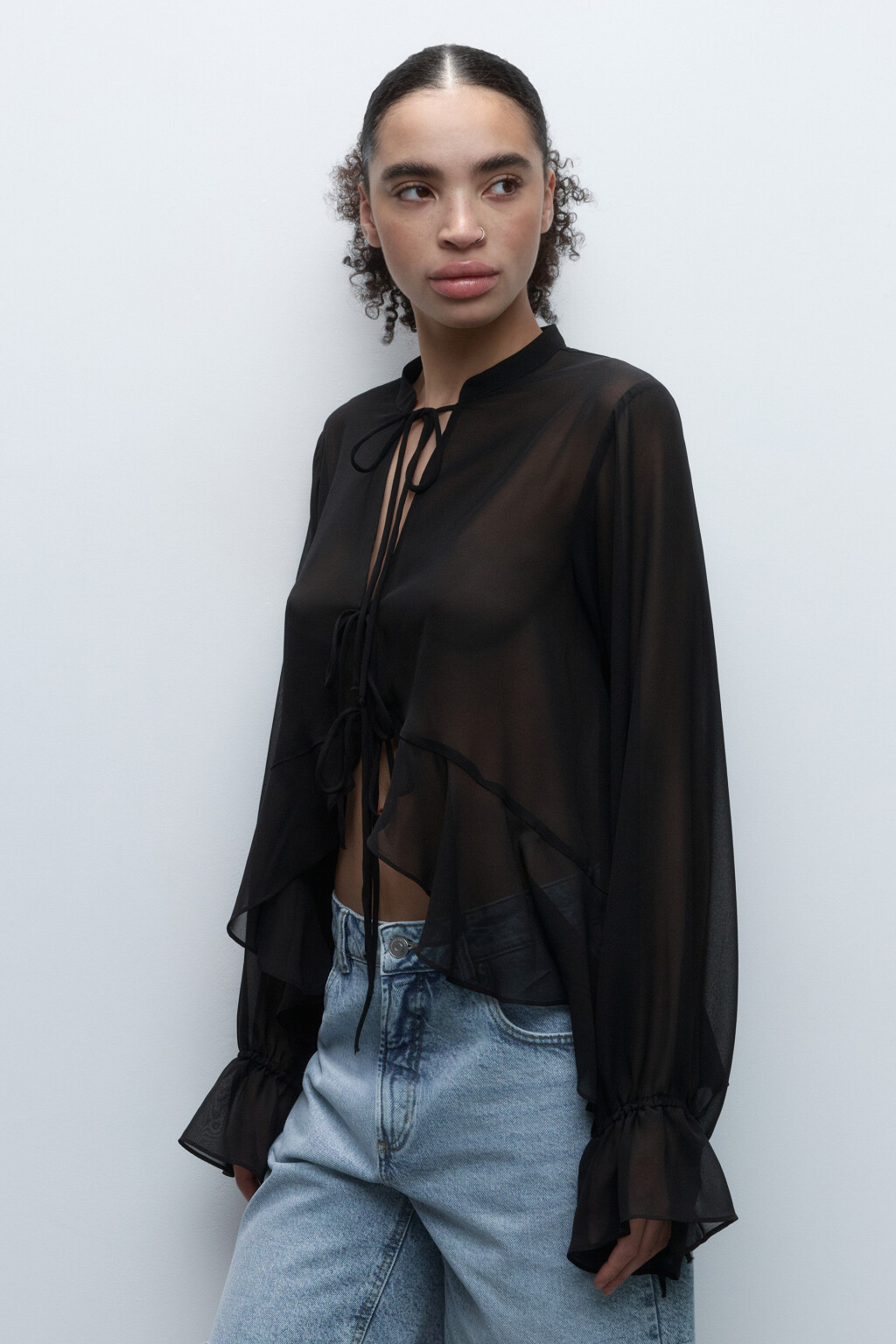 Блузка шифоновая с длинными рукавами и завязками - цвет черный - 3