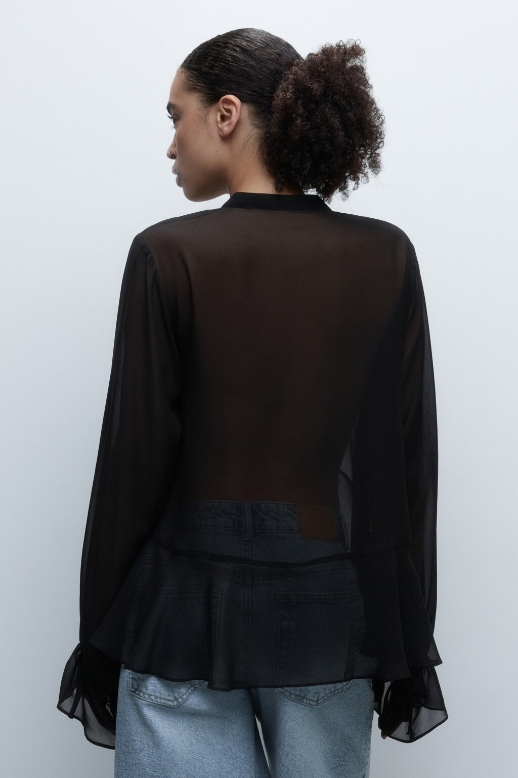Блузка шифоновая с длинными рукавами и завязками - цвет черный - 4