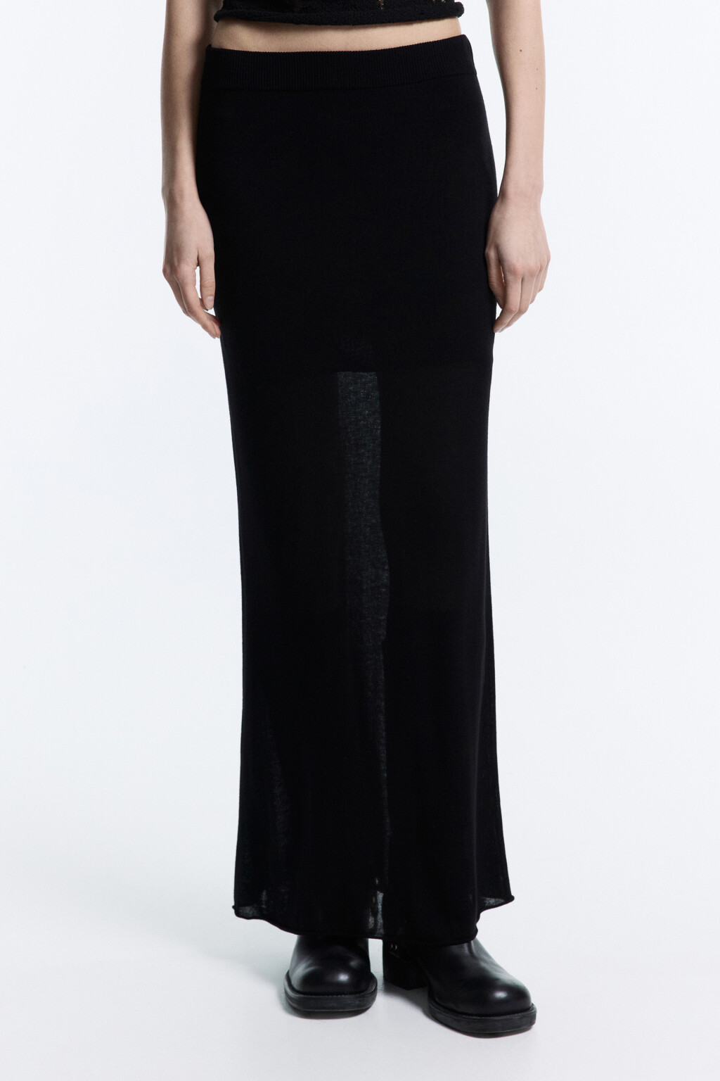 Юбка макси прямая вискозная тонкой вязки - цвет черный - 2