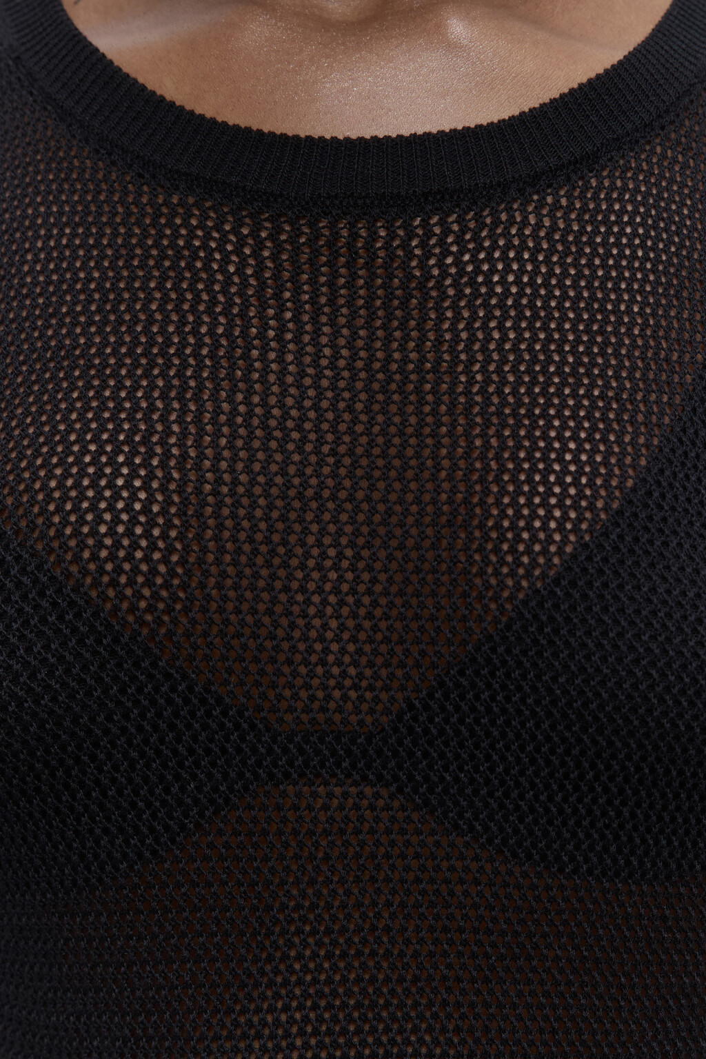 Майка вискозная тонкой вязки - цвет черный - 6