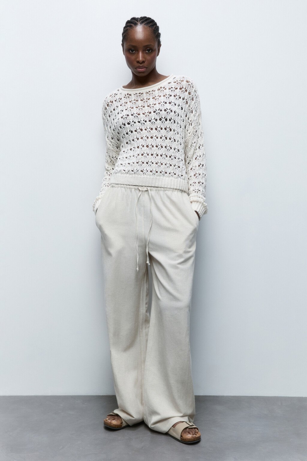 Джемпер укороченный ажурной вязки - цвет бежевый - 5