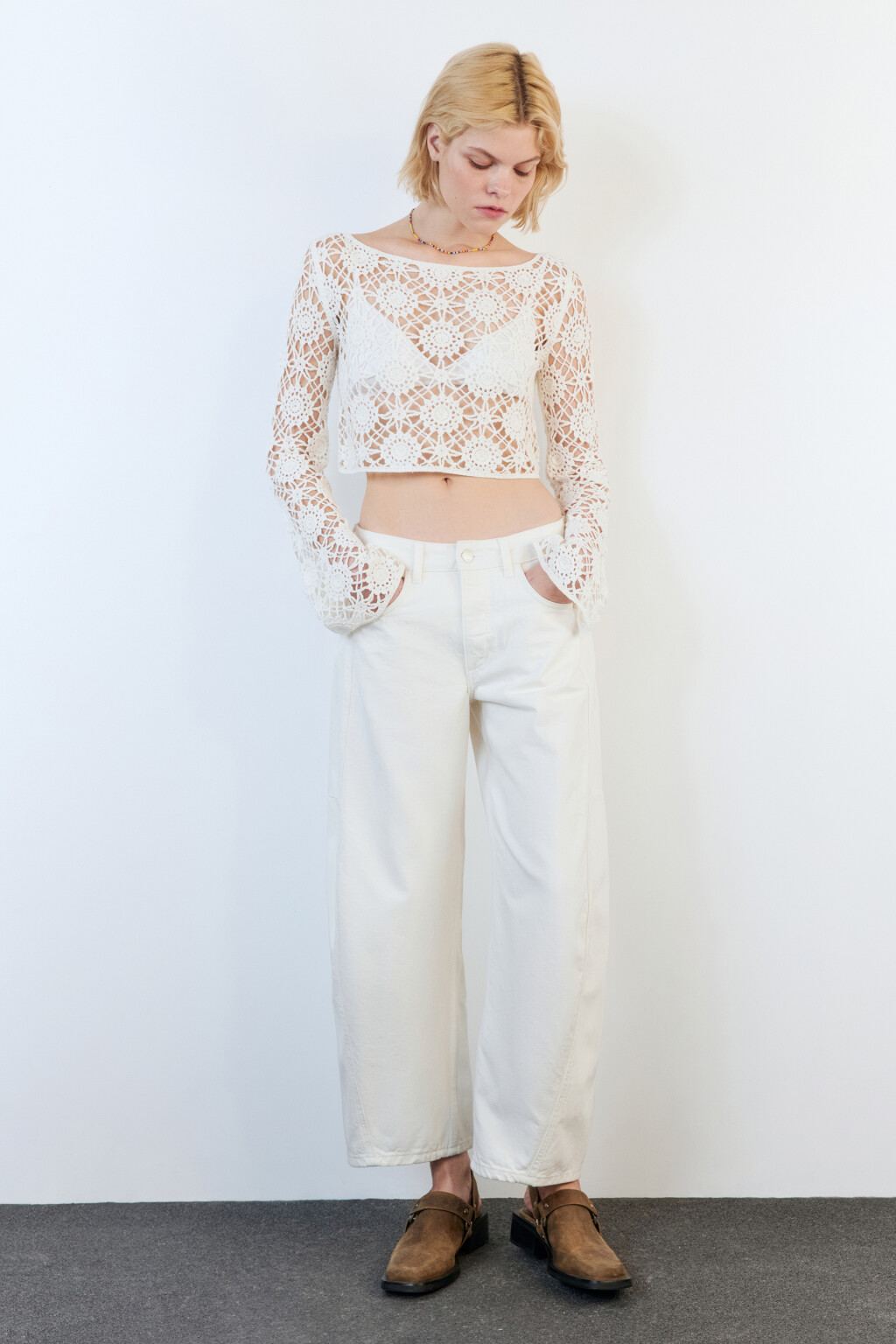 Джемпер вязаный укороченный с узором - цвет бежевый - 6