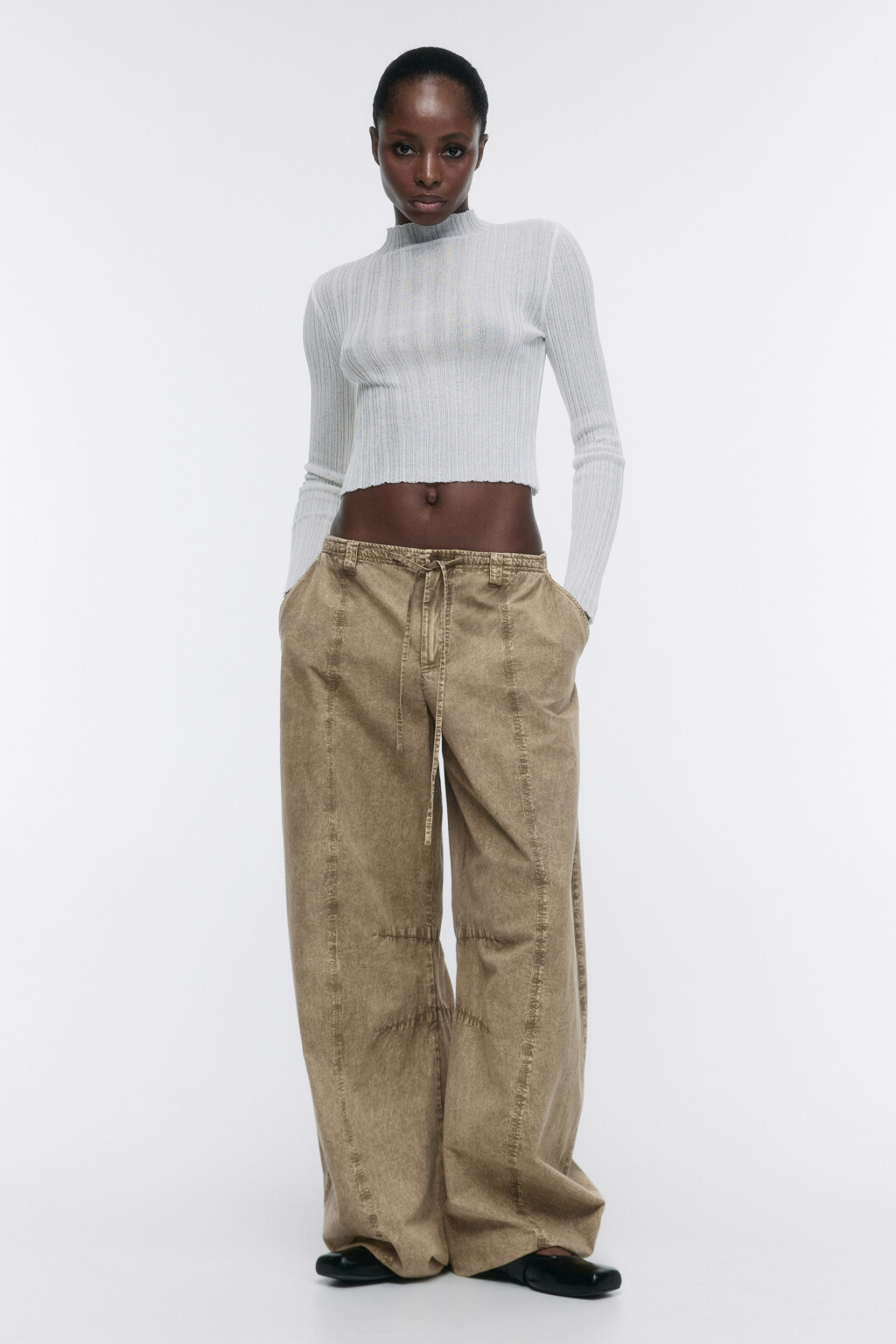 Водолазка укороченная тонкой вязки - цвет бежевый - 5