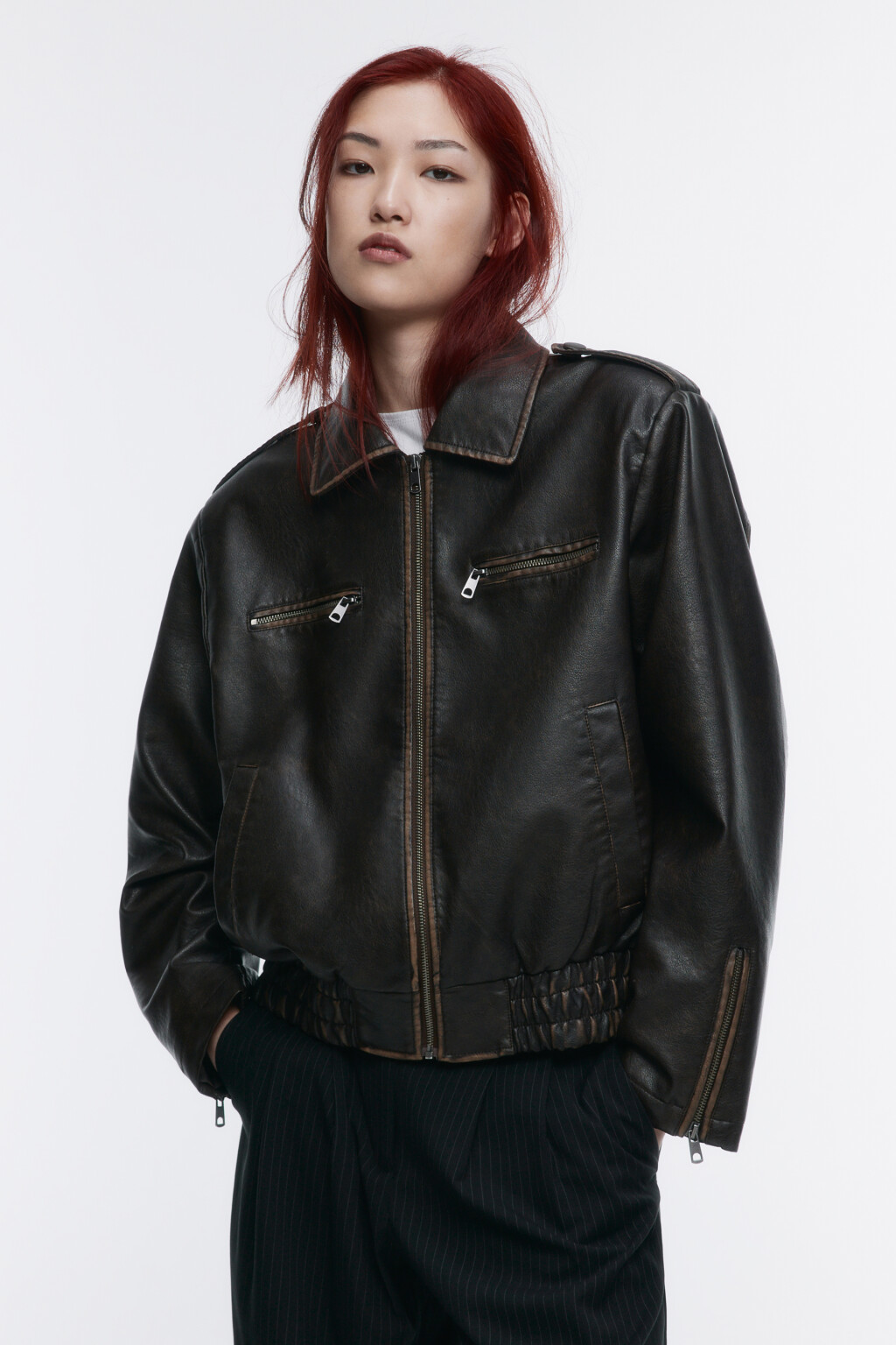 Куртка-бомбер укороченная с погонами - цвет коричневый - 3