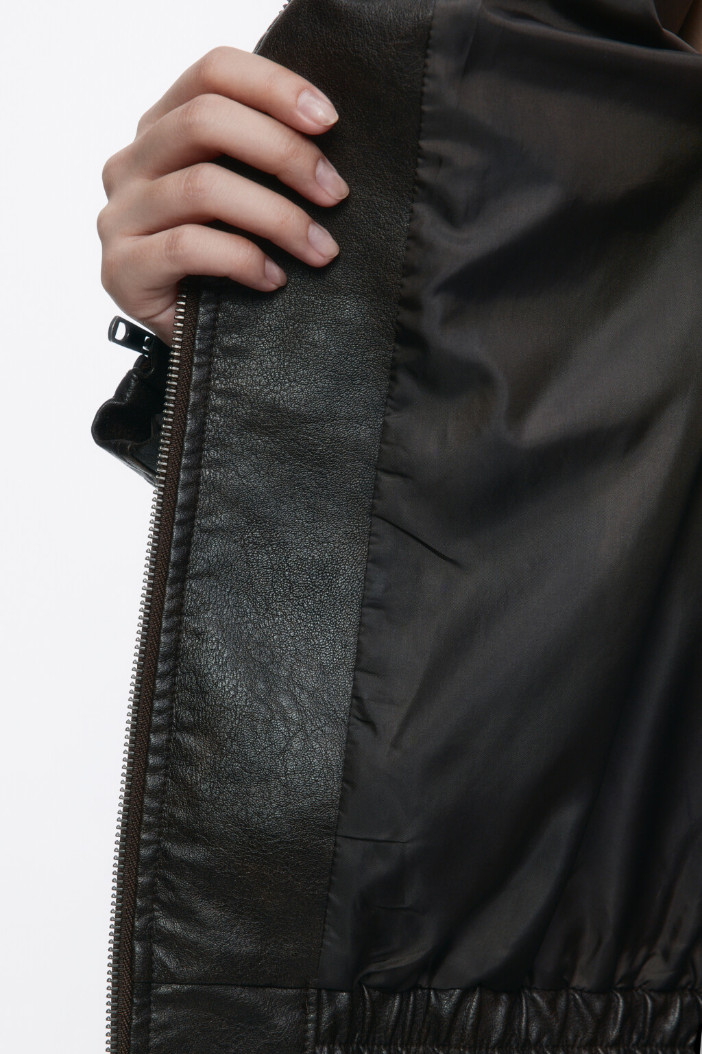 Куртка-бомбер укороченная с погонами - цвет коричневый - 9