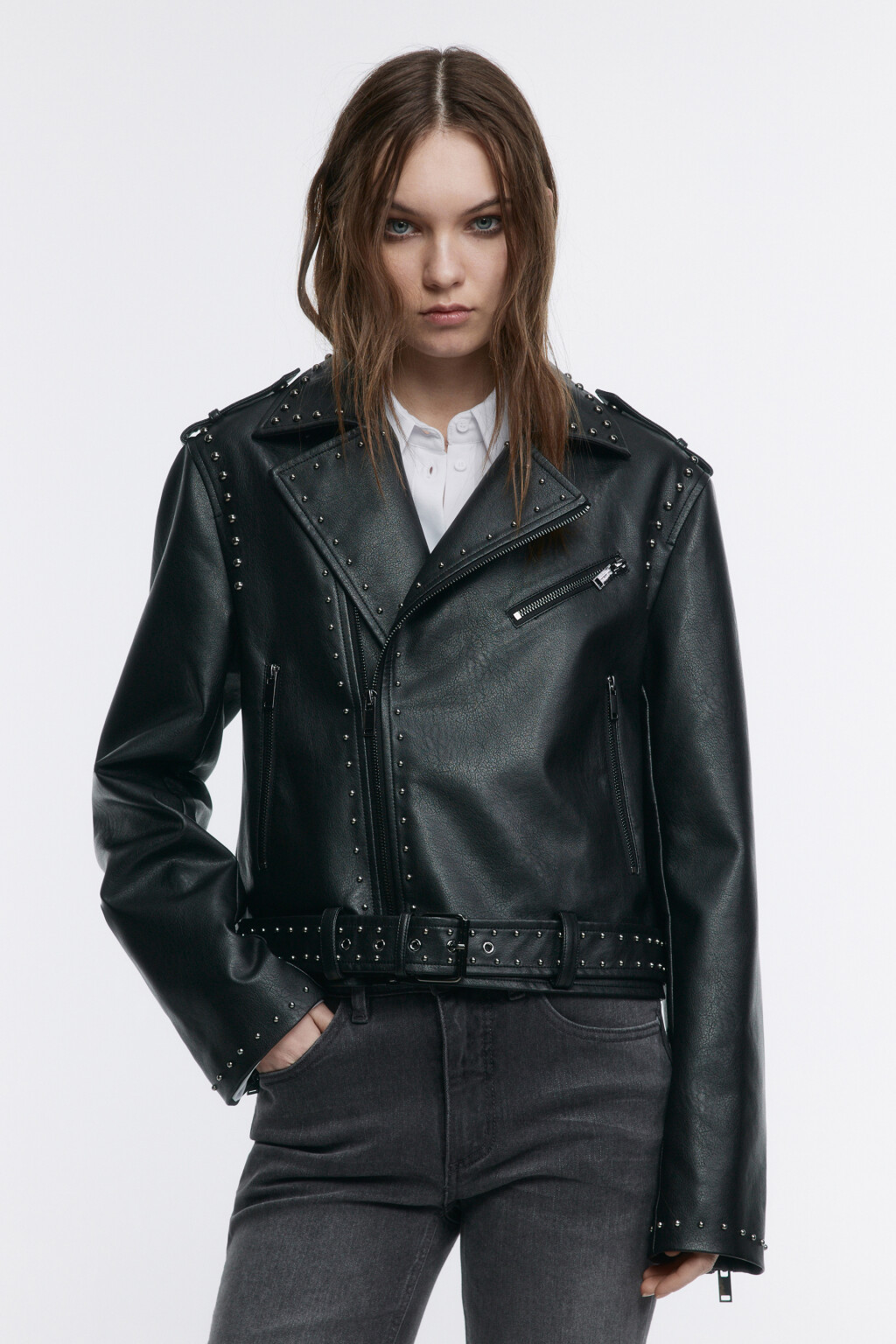 Куртка-косуха байкерская с заклепками - цвет черный - 3