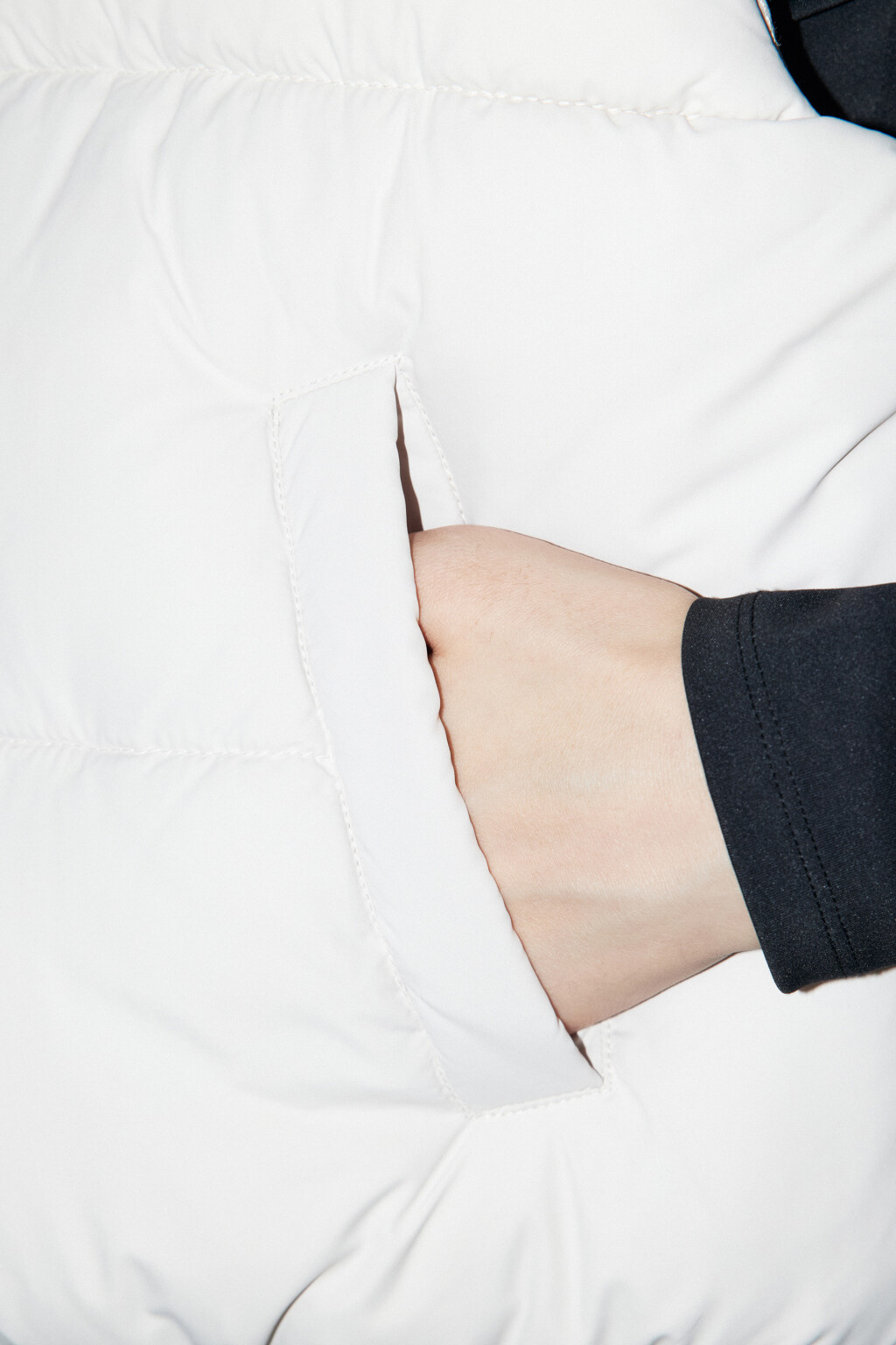 Жилет стеганый укороченный с воротником - цвет бежевый - 8