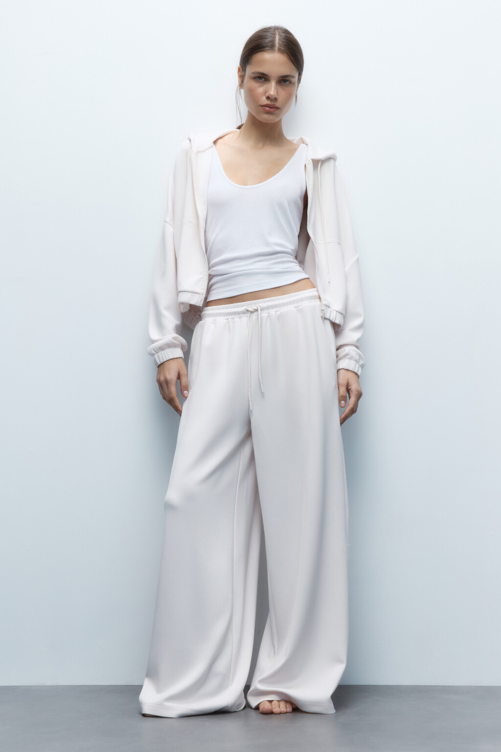 Брюки спортивные широкие из модала - цвет белый - 5