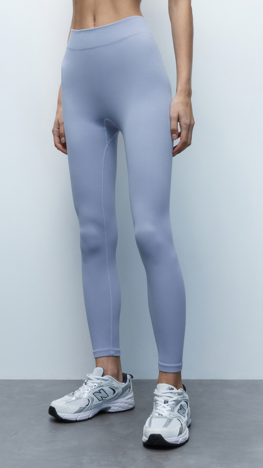 Легинсы спортивные бесшовные в рубчик - цвет голубой - 2
