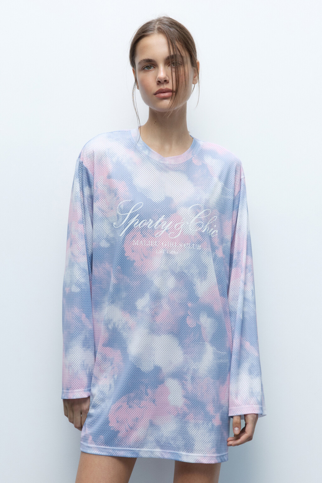 Платье-лонгслив спортивное сетчатое с принтом - цвет белый - 2
