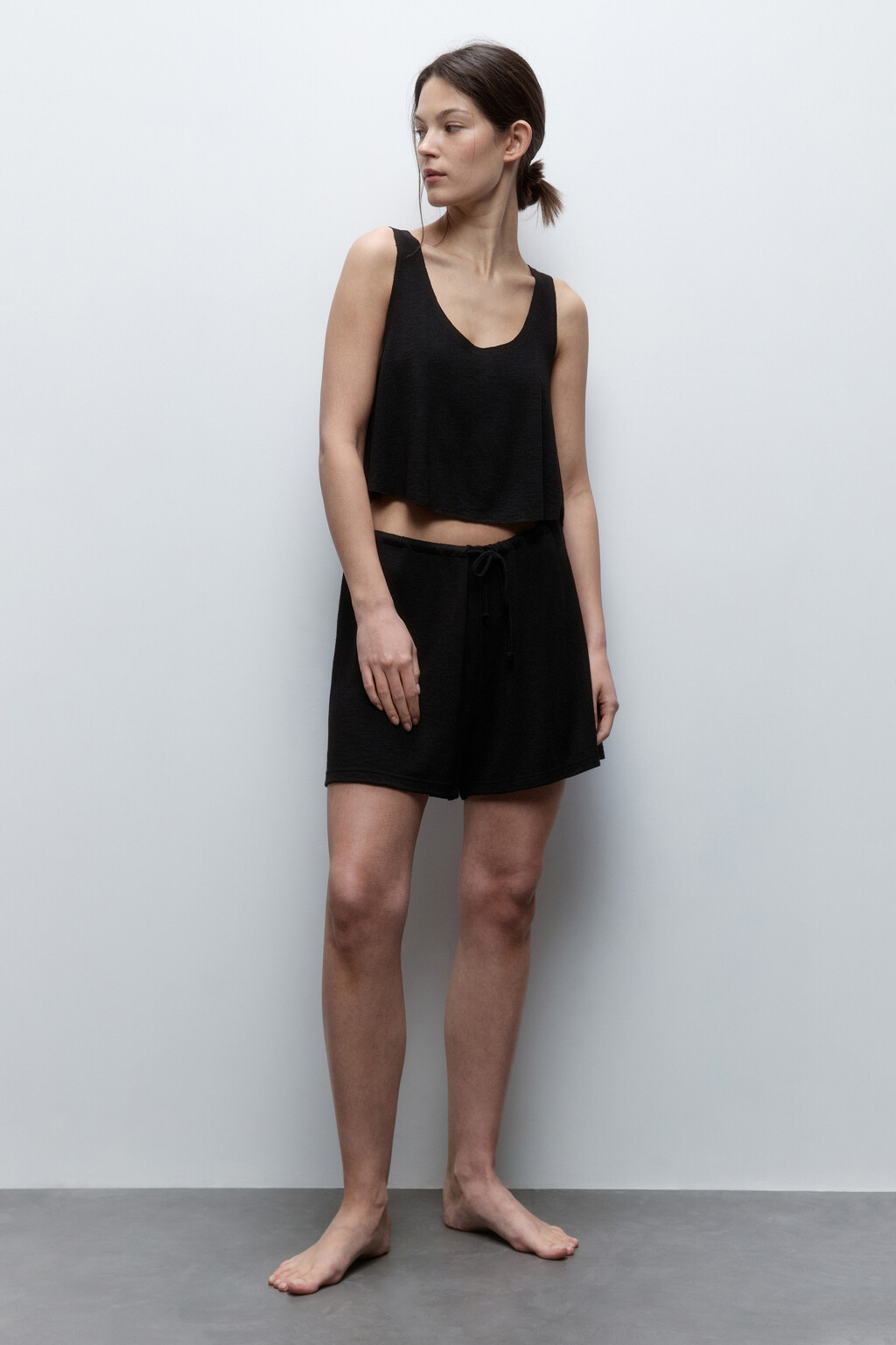 Шорты домашние свободные из вискозы - цвет черный - 5