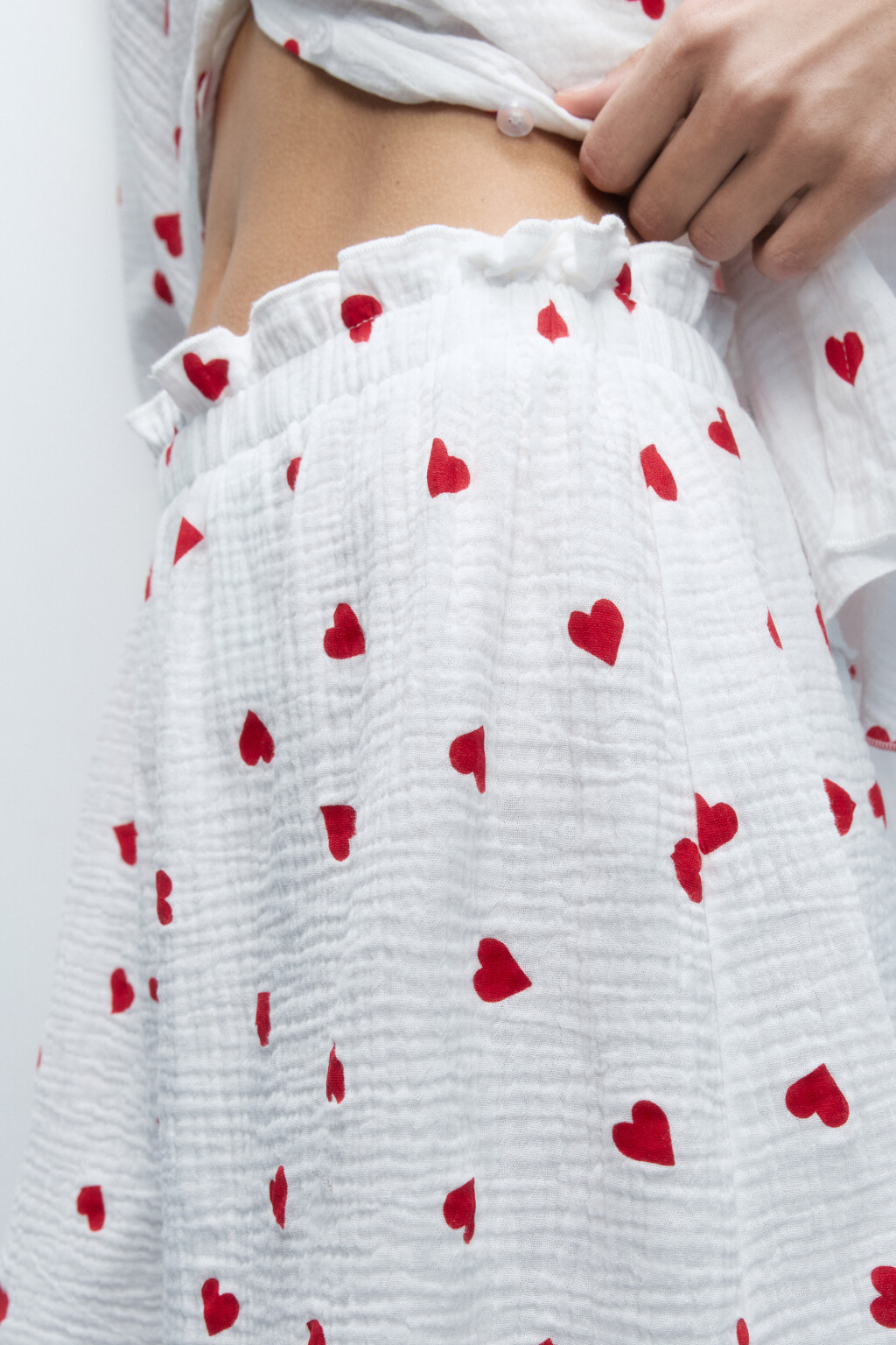 Шорты домашние в сердечко с оборками - цвет красный - 7